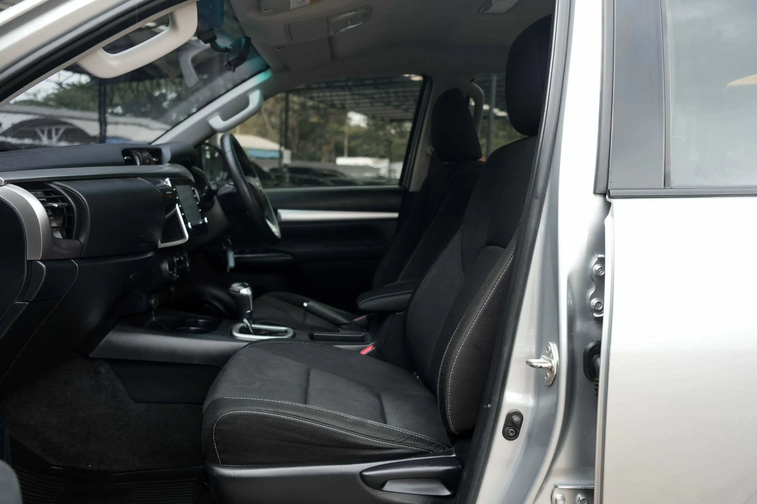 2021 Toyota HILUX REVO 2.4 Double Cab Prerunner Mid Pickup #2ขฎ-7460 - Image 17