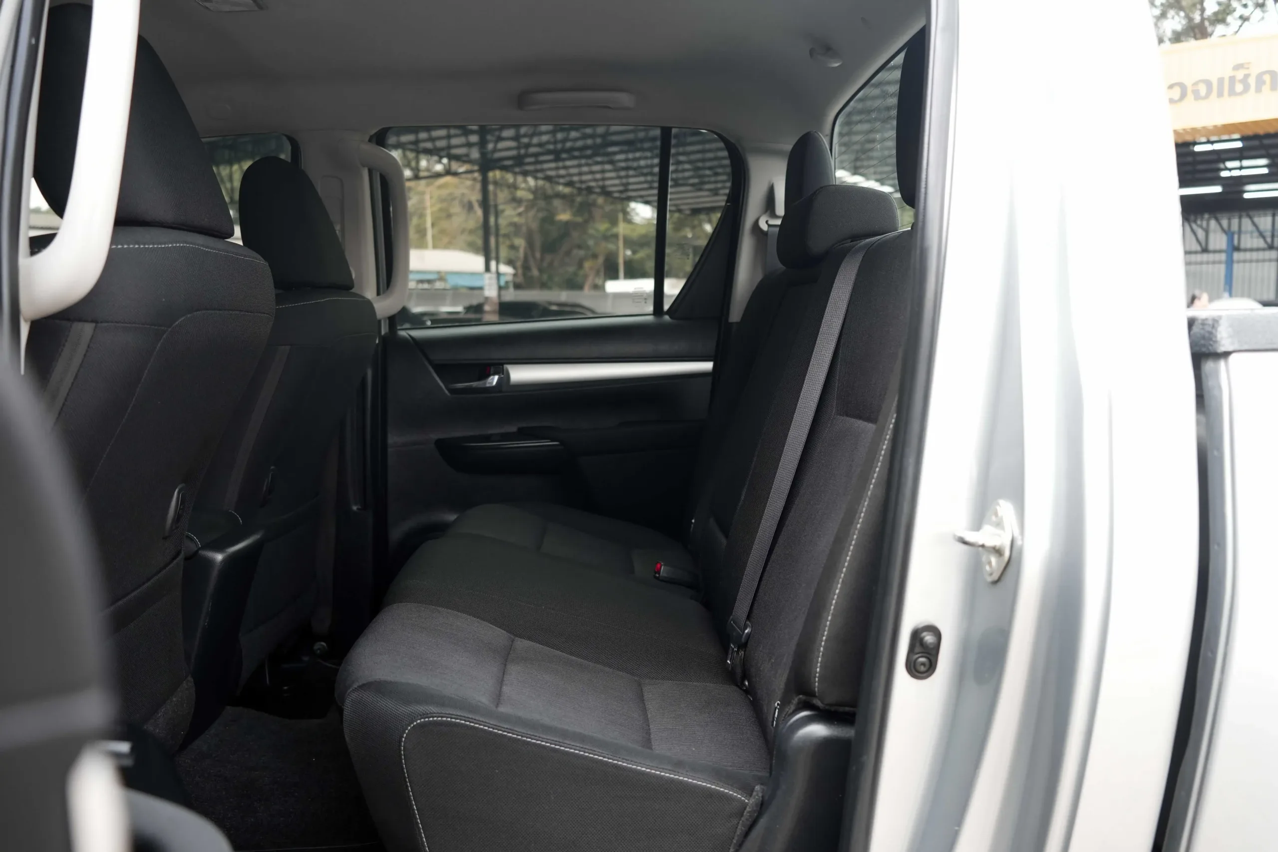 2021 Toyota HILUX REVO 2.4 Double Cab Prerunner Mid Pickup #2ขฎ-7460 - Image 18