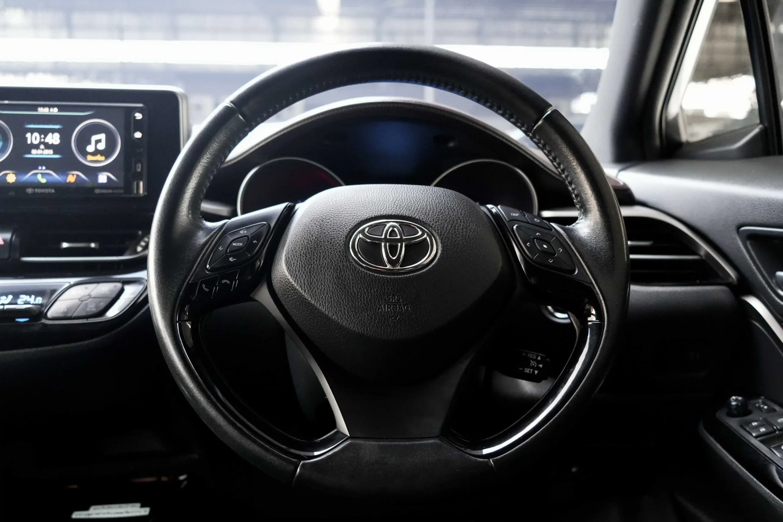 2018 Toyota C-HR 1.8 (ปี 17-23) Mid SUV #8กฆ-9803 - Image 13
