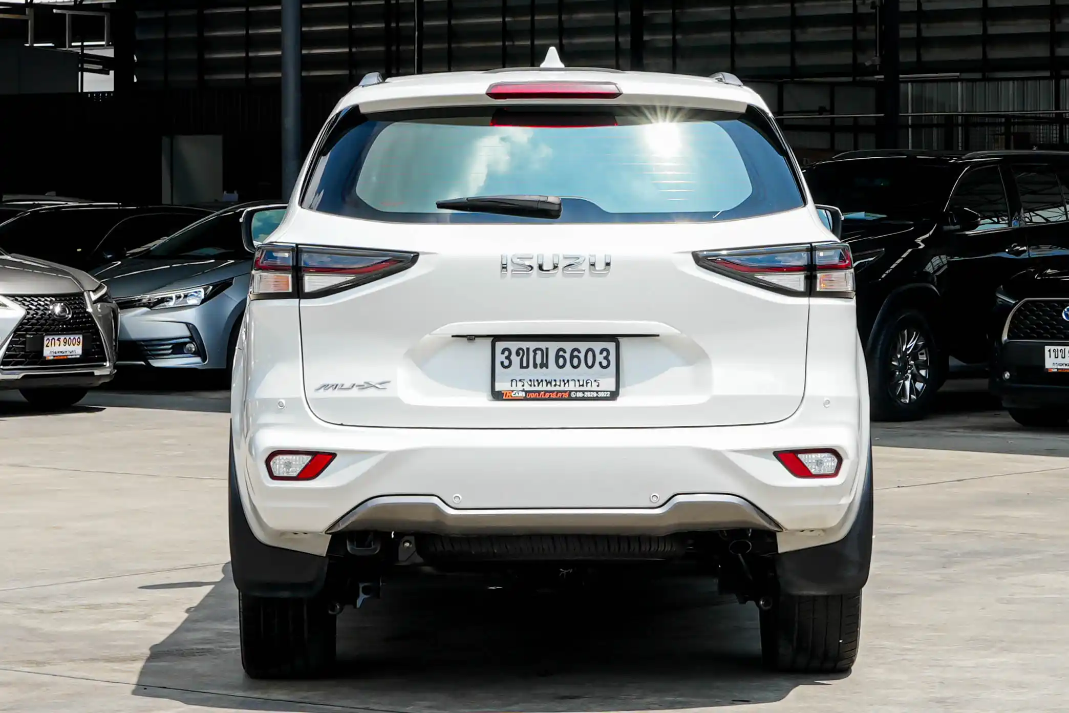2022 Isuzu MU-X 3.0 (ปี 20-26) Ultimate SUV #3ขฌ-6603 - Image 5
