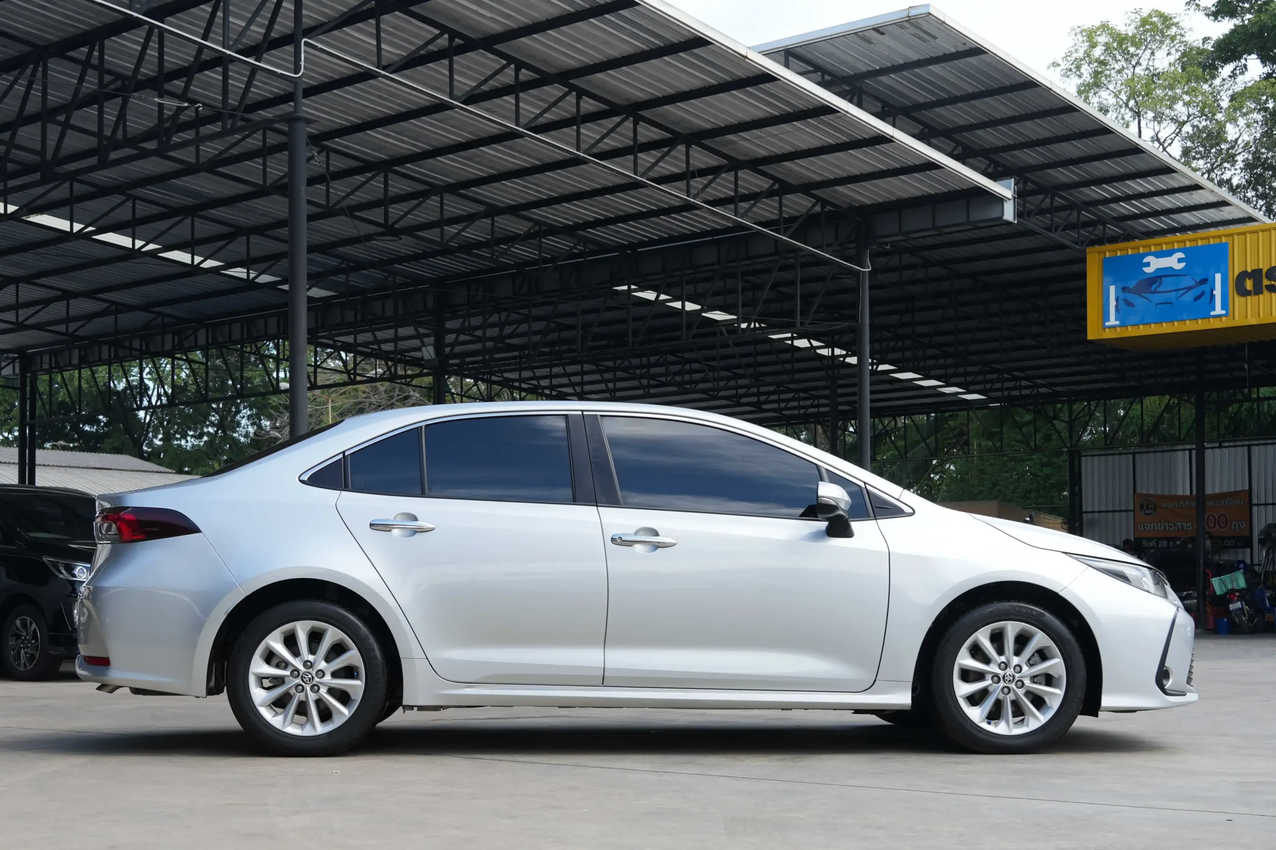 2022 Toyota Corolla Altis 1.6 (ปี 19-25) G Sedan #2ขอ-1042 - Image 9