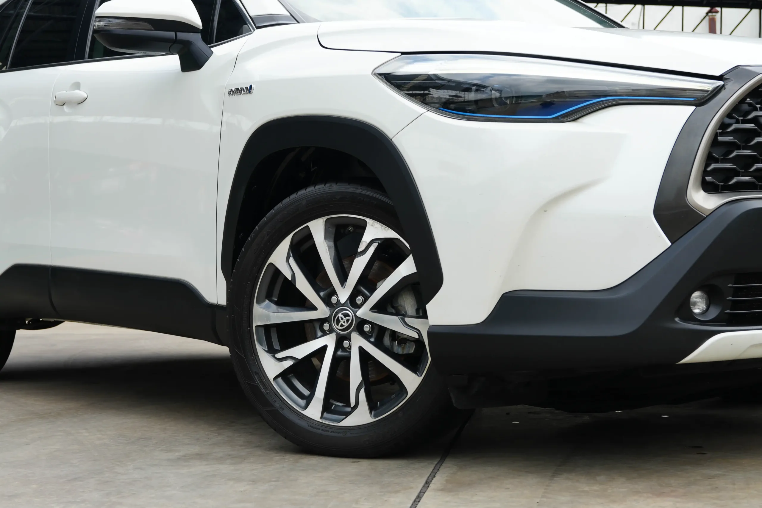 2021 Toyota Corolla Cross 1.8 (ปี 20-26) Hybrid Premium SUV #2ขฒ-8671 - Image 10