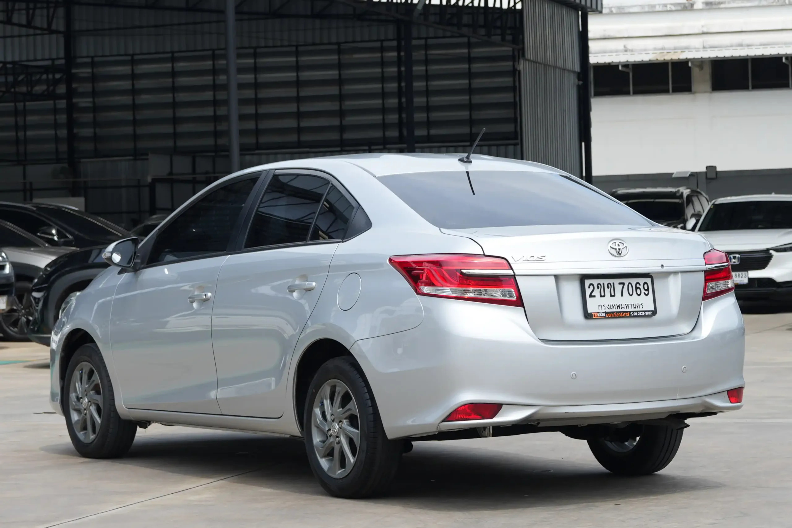 2021 Toyota VIOS 1.5 (ปี 17-22) Entry Sedan #2ขข-7069 - Image 6