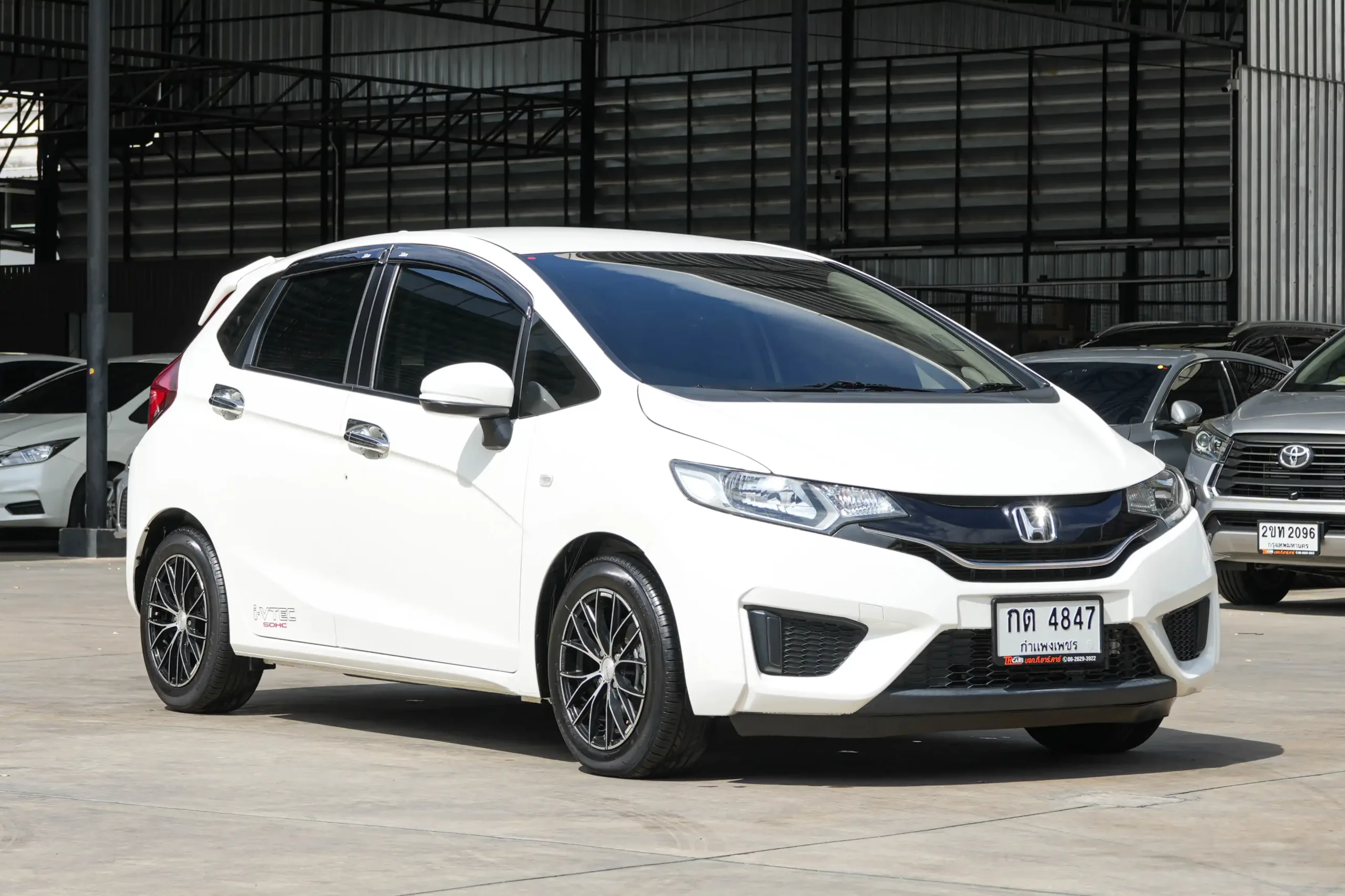 2017 Honda JAZZ 1.5 (ปี 14-22) S Hatchback #กต-4847 - Image 3