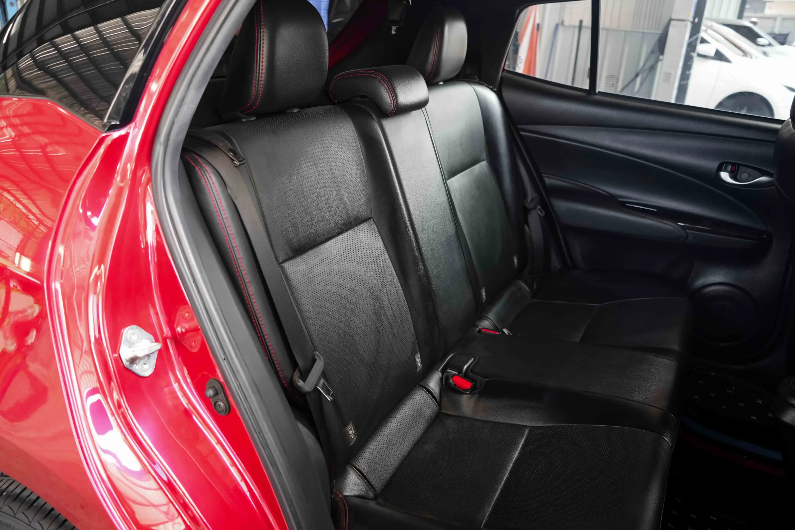 2020 Toyota YARIS 1.2 (ปี 17-25) Sport Premium Hatchback #กษ-9507 - Image 20