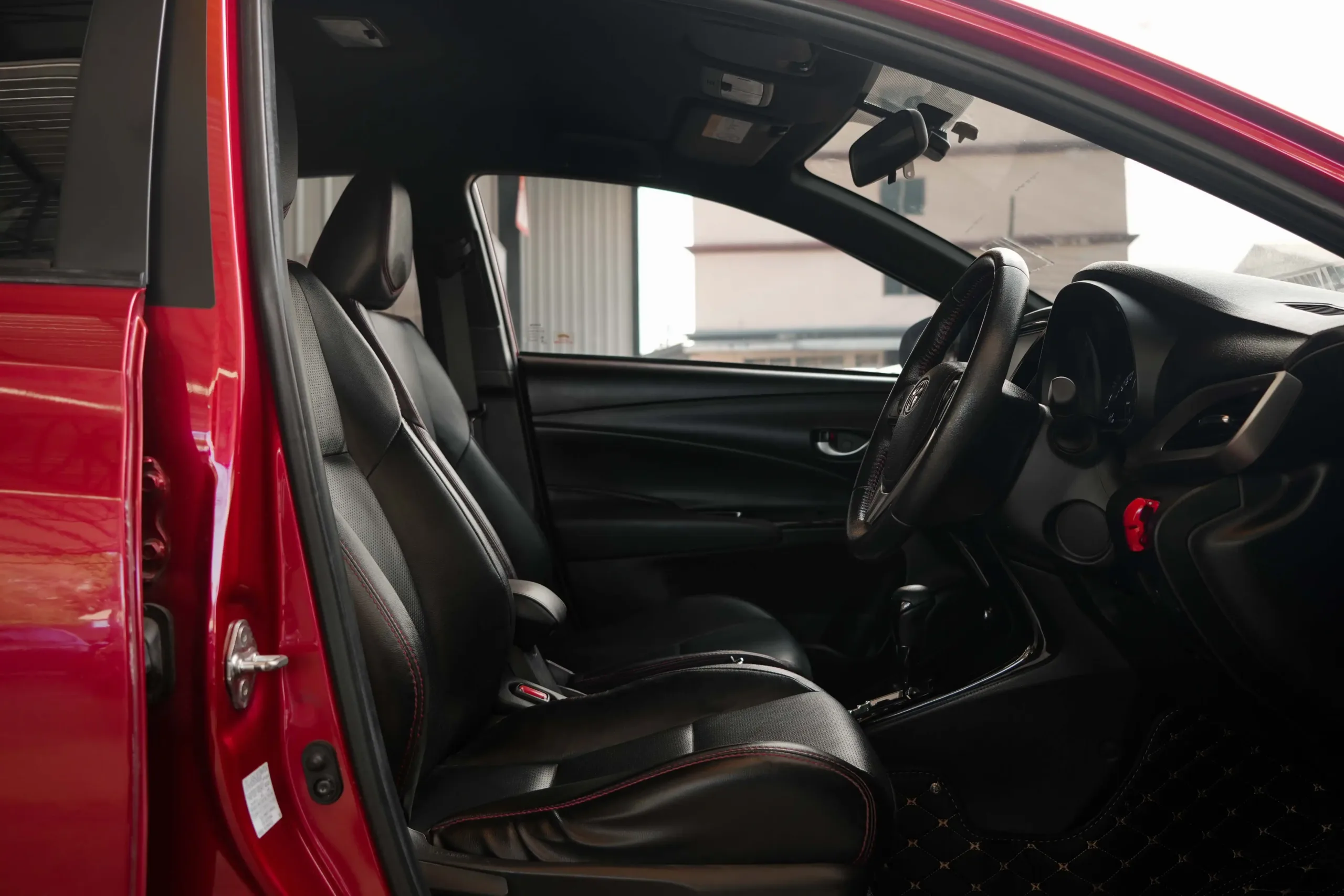 2020 Toyota YARIS 1.2 (ปี 17-25) Sport Premium Hatchback #กษ-9507 - Image 18