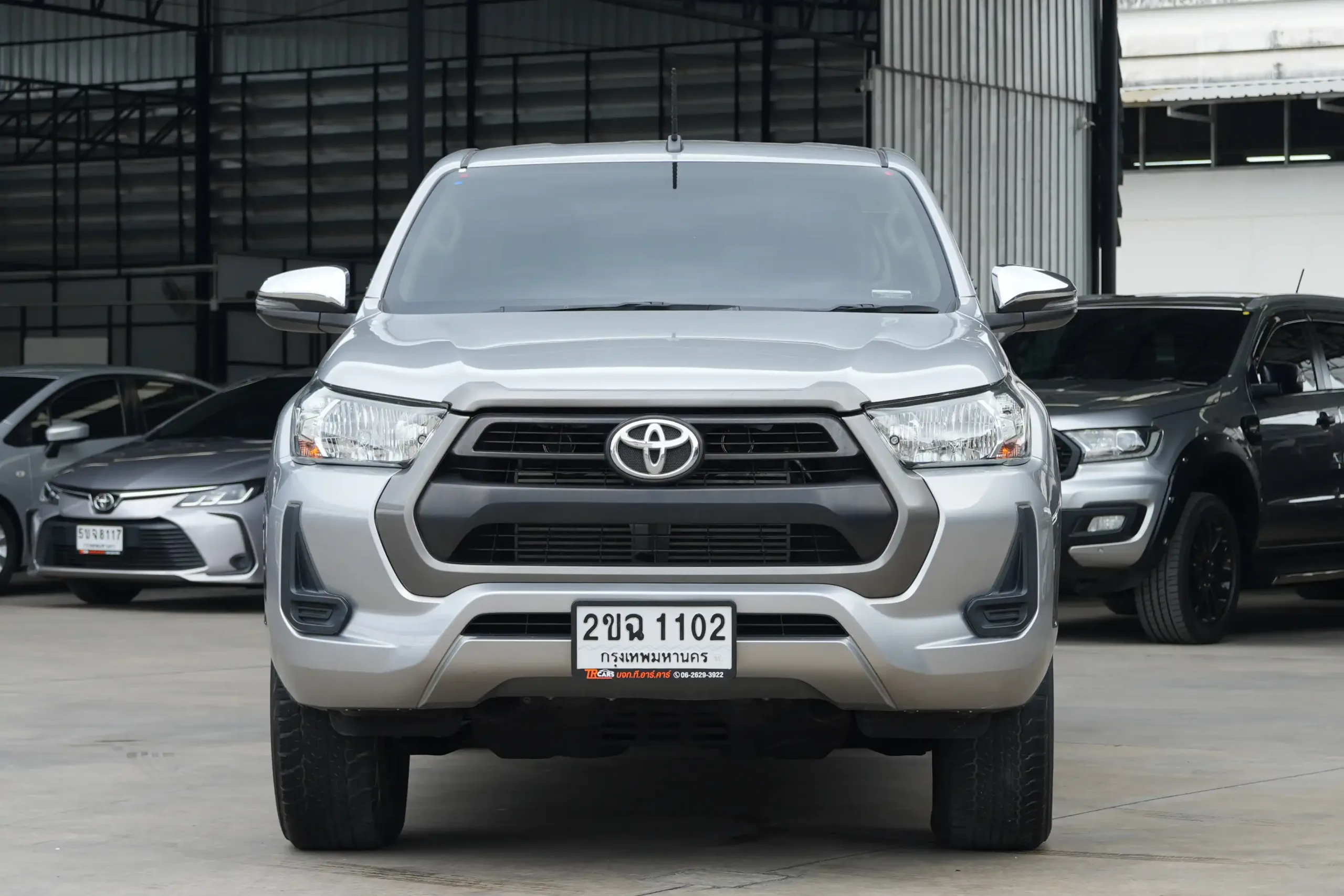 2021 Toyota HILUX REVO 2.4 Double Cab Prerunner Entry Pickup #2ขฉ-1102 - Image 4