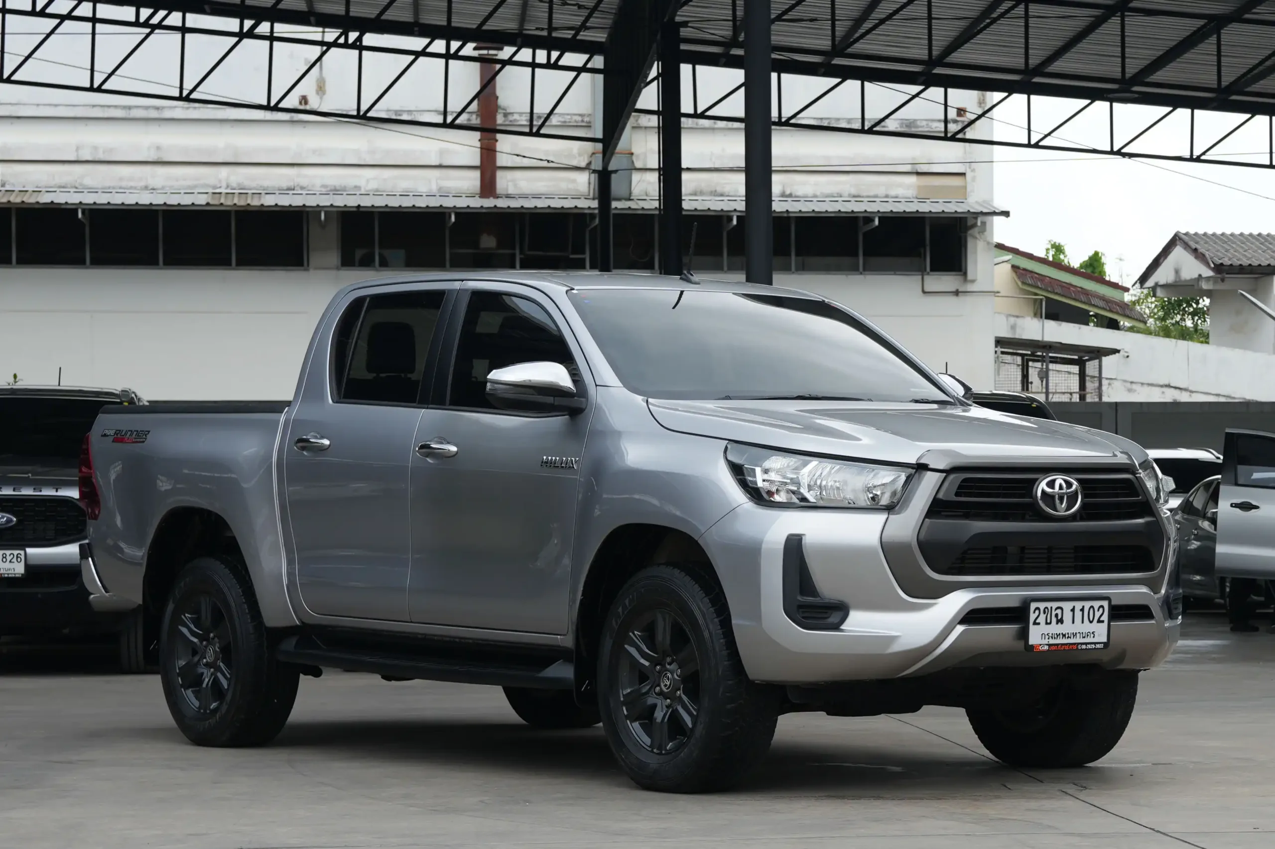2021 Toyota HILUX REVO 2.4 Double Cab Prerunner Entry Pickup #2ขฉ-1102 - Image 3