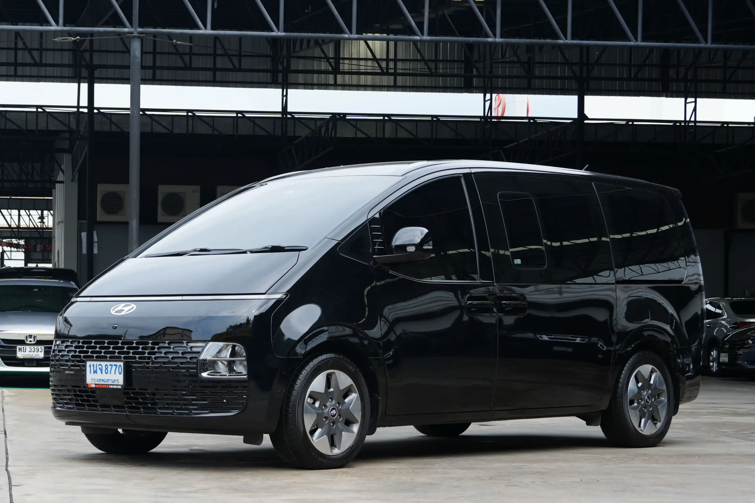 2023 Hyundai Staria 2.2 (ปี 21-28) S Van #1นจ-8770 - Image 2