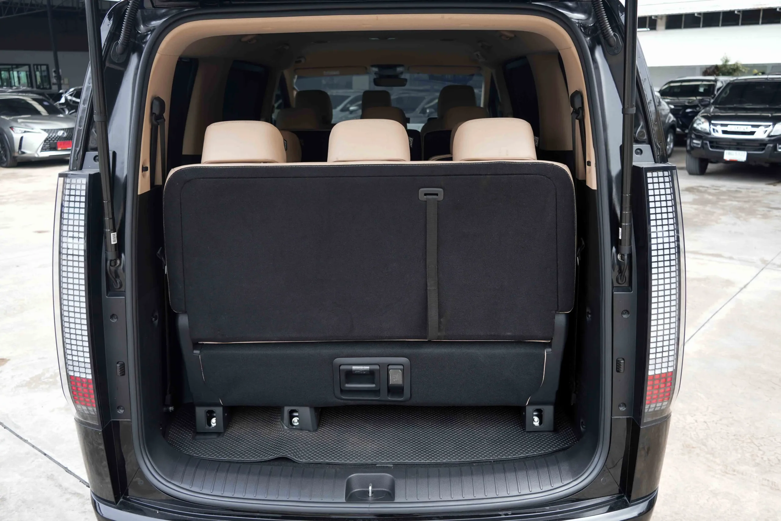 2023 Hyundai Staria 2.2 (ปี 21-28) S Van #1นจ-8770 - Image 27