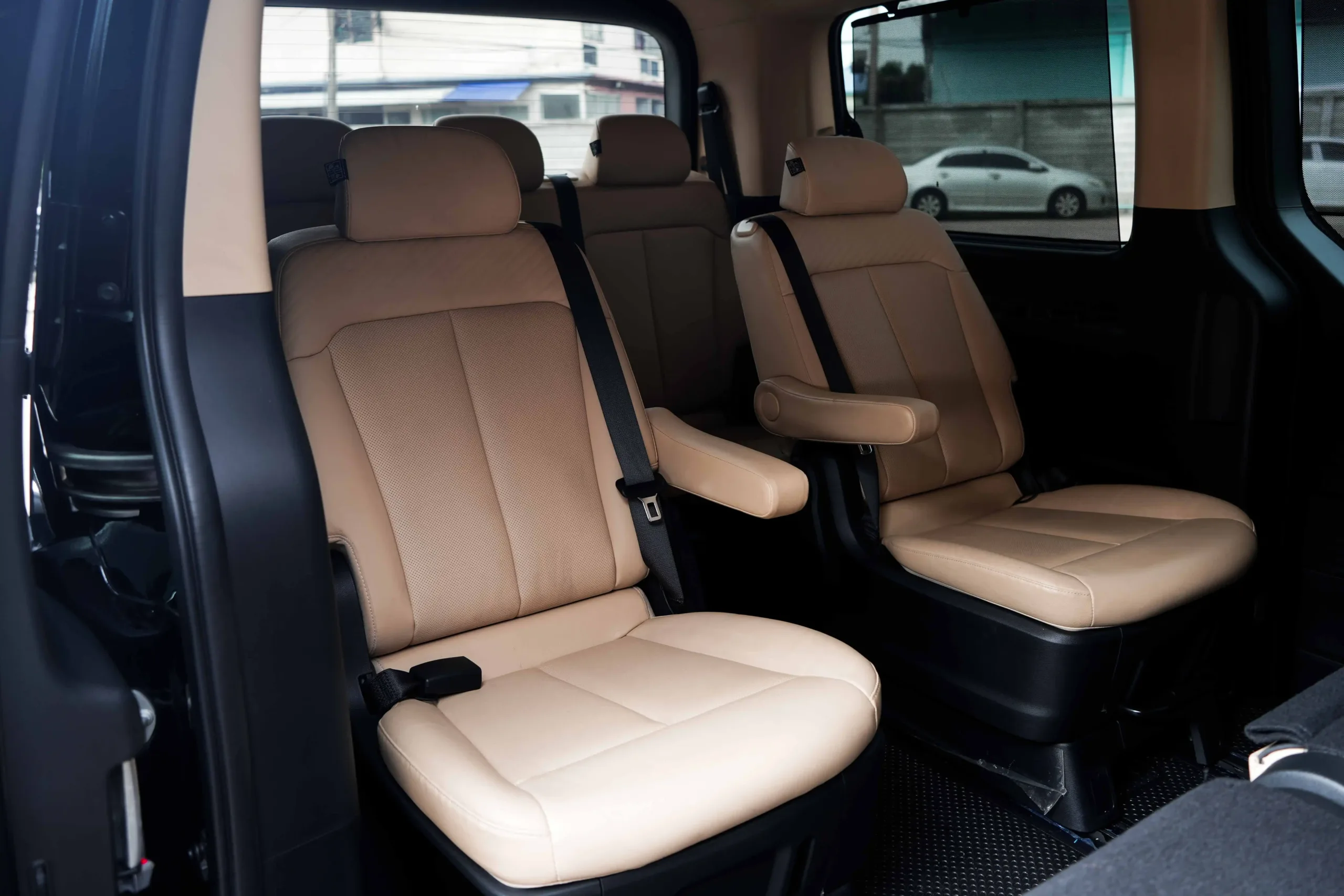 2023 Hyundai Staria 2.2 (ปี 21-28) S Van #1นจ-8770 - Image 25