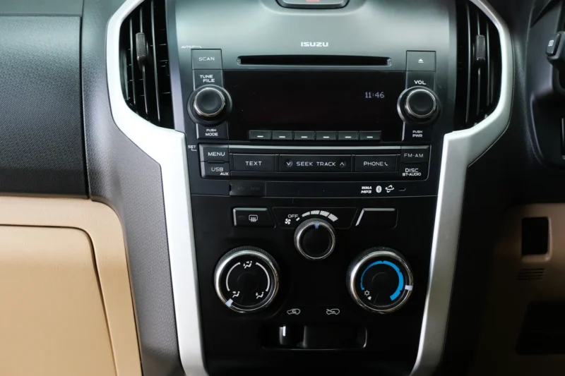 ISUZU D-MAX ALL New Blue Power Spacecab 1.9 Ddi Z 2016 MT #1ฒห8893 - Image 8
