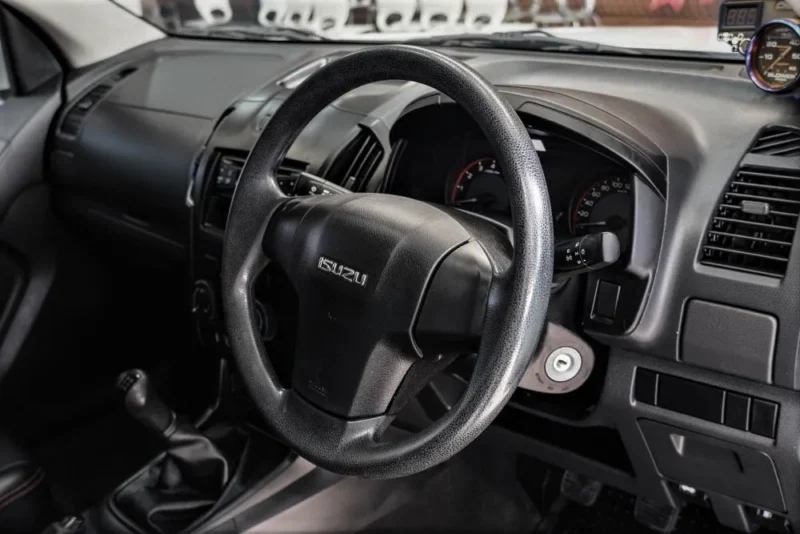 ISUZU D-MAX Cab-4 1.9 S 2018 MT #7กต896 - Image 5