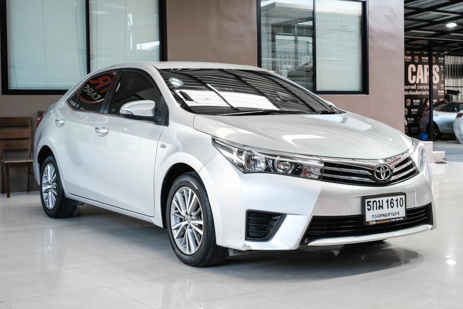 TOYOTA ALTIS 1.6 G 2016 AT ติดสปอยเลอร์ #5กม-1610