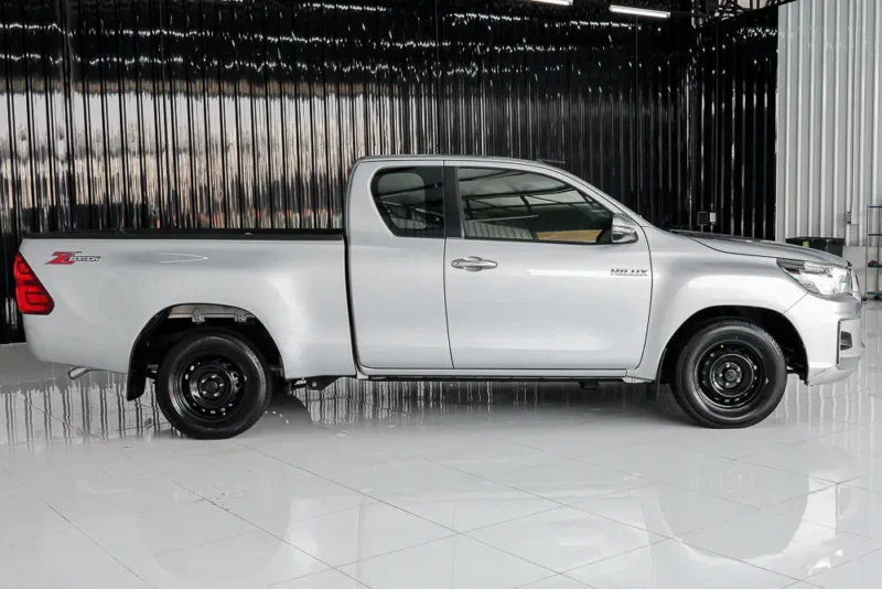 REVO SMART CAB 2.4 J PLUS Z Edition 2019 AT #2ฒษ-3051 - Image 4
