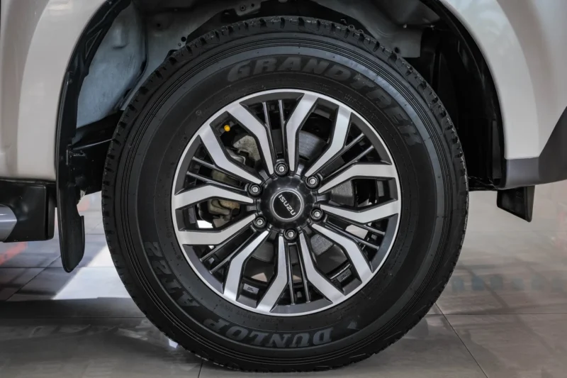 ISUZU MU-X 1.9 DA DVD 2017 AT #5กฮ5873 - Image 17