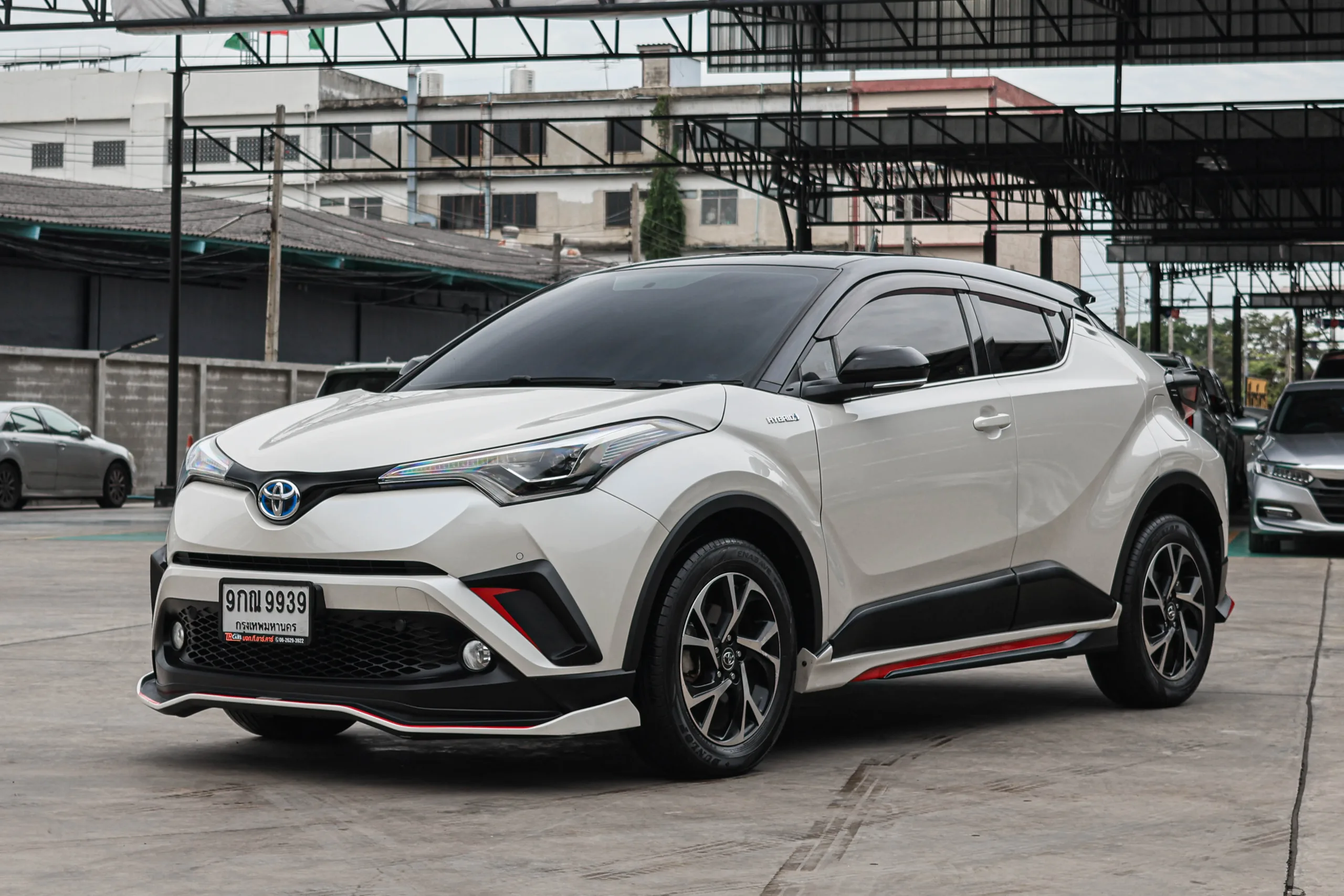 2019 Toyota C-HR 1.8 (ปี 17-23) HV Mid SUV