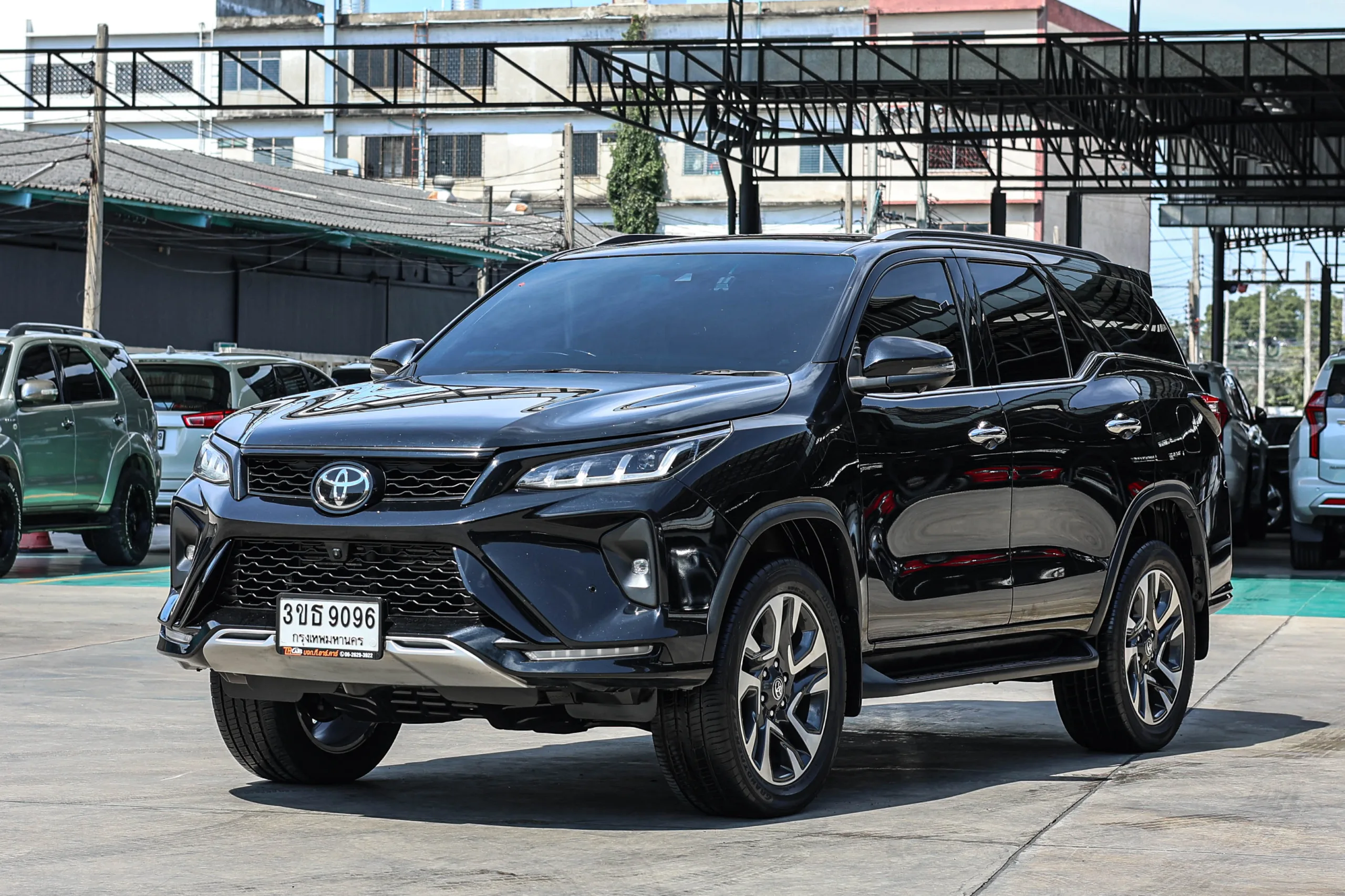 2022 Toyota FORTUNER 2.4 (ปี 15-25) Legender SUV